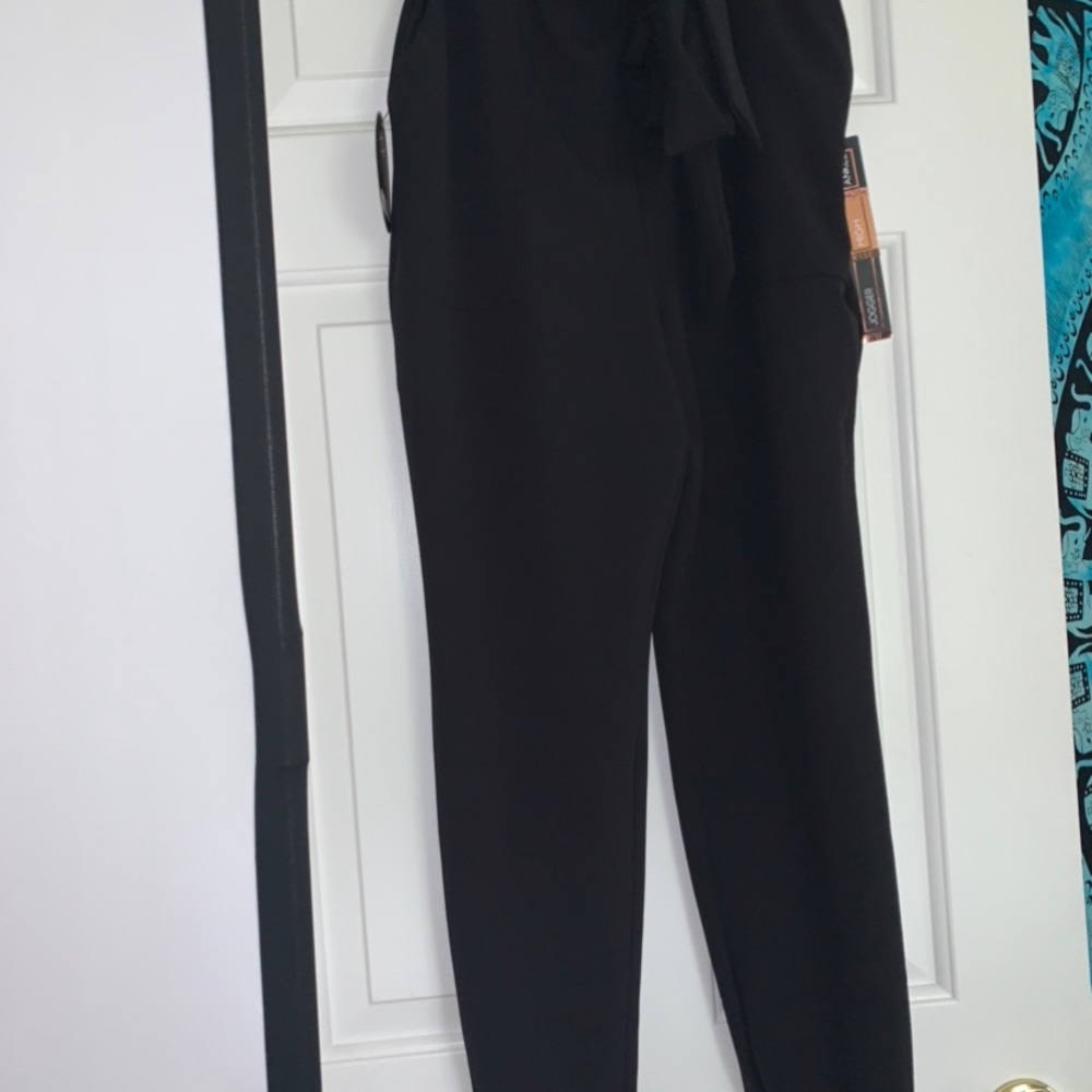 Fashion Nova Keepin It Up Pants- Black